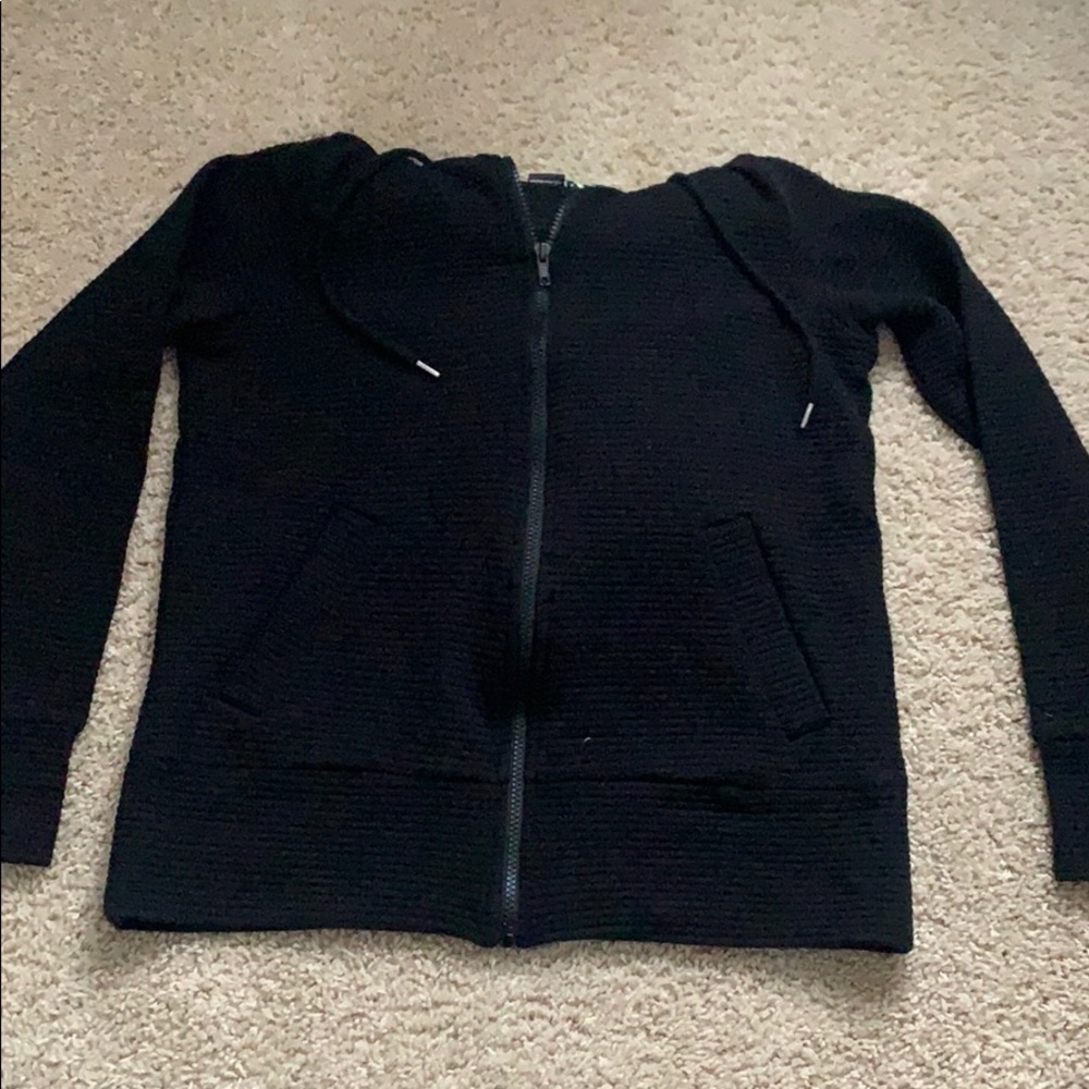 Active life black zip up